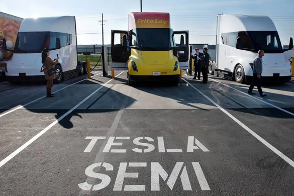 Tesla starts Semi production in 2026 as power costs rise and federal EV incentives drop, challenging the truck’s promised operational savings and market uptake.