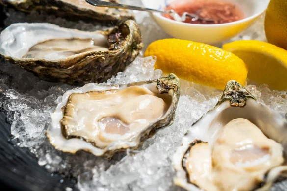 FDA Alerts U.S.: Raw Oysters and Manila Clams Distributed to Multiple States May Carry Norovirus