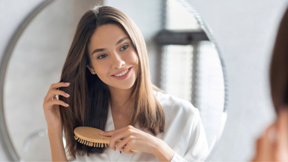 Lunar calendar for haircuts in April 2026 in USA. Find the most favorable days for cutting, coloring, and hair growth according to the lunar phases and signs.