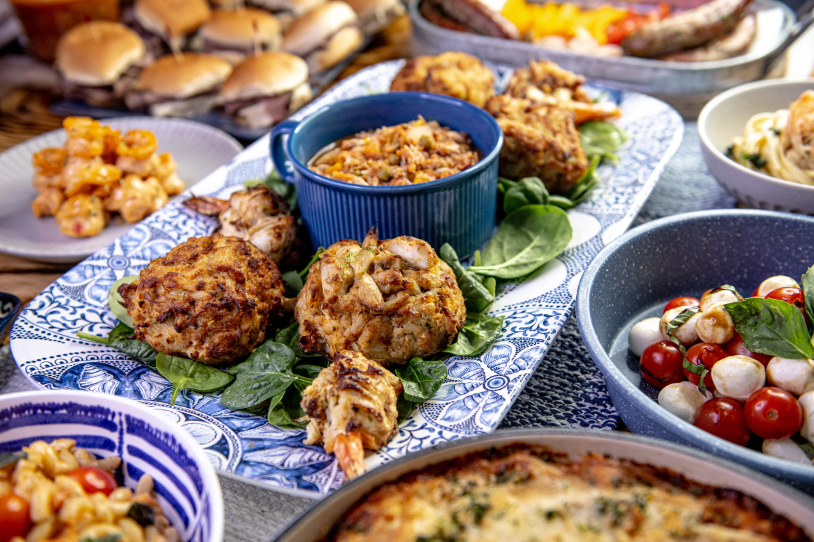 Best seafood in Baltimore guide. Discover where to find the tastiest Maryland crab cakes, hidden neighborhood gems, and the best waterfront dining in Charm City.
