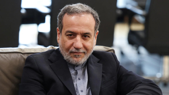 Iranian FM expected to return to Islamabad from Oman to finalize regional peace strategy. Abbas Araghchi prepares for Russia visit following talks with Ishaq Dar.