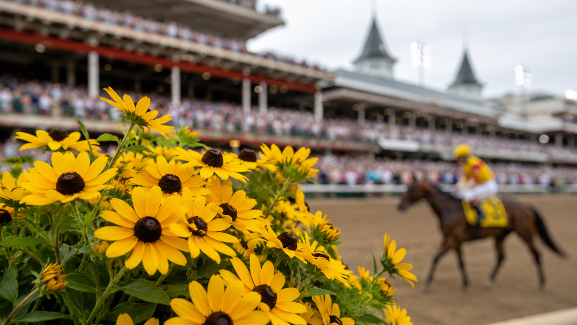 Black-Eyed Susan Day 2026 brings horse racing, Maryland traditions, cocktails and fan events ahead of the Preakness Stakes weekend.