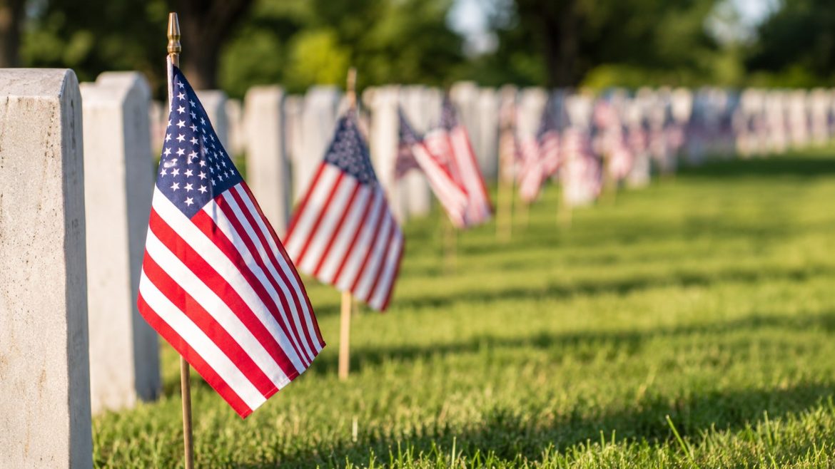 Memorial Day 2026 brings store openings, closed banks, no USPS mail, stock market closure and holiday schedules across the U.S.