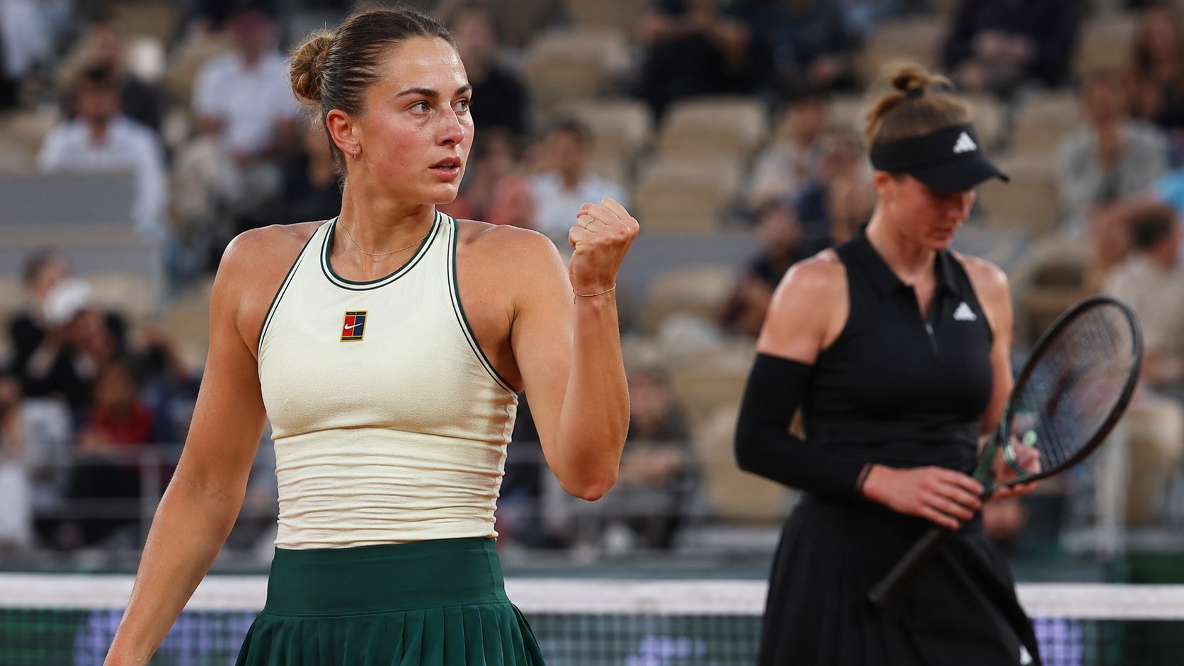 Marta Kostyuk beats Svitolina to reach Ukraine’s first Roland Garros semifinal