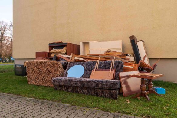 Step-by-step 2026 guide on How to Dispose of Old Furniture in USA for US readers. What to do, what to avoid and how long it really takes.
