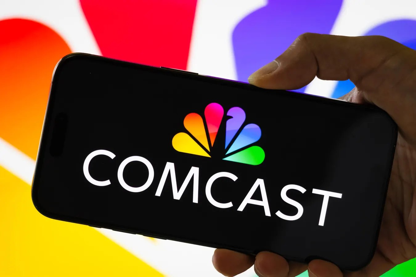 Comcast Will Spin Off NBCUniversal and Sky Into a New Public Company