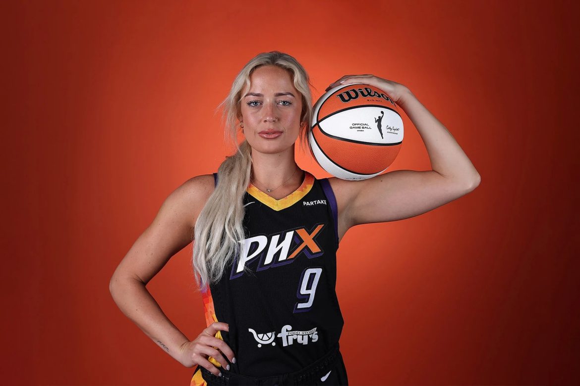 Sophie Cunningham transgender athletes remarks spark backlash as Karoline Leavitt backs the Indiana Fever star’s stance on women’s sports.
